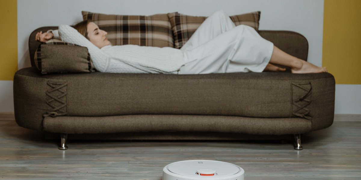 9 Lessons Your Parents Teach You About Robotic Floor Vacuums